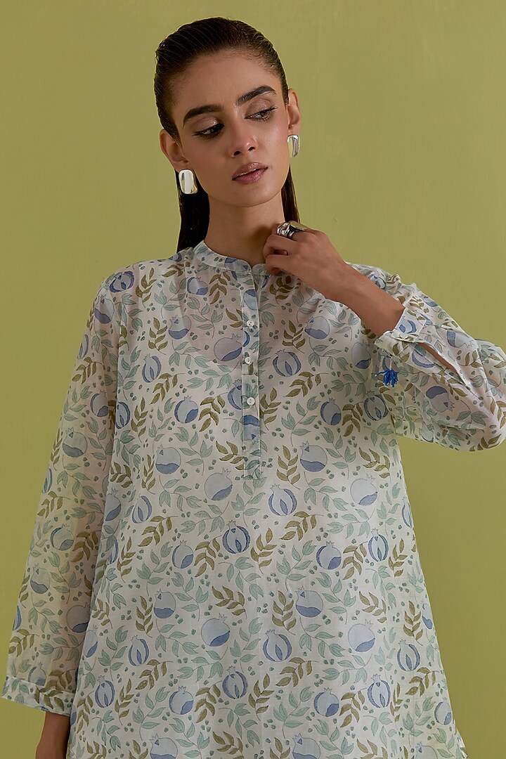 Off-White Cotton Chanderi Hand-Block Printed Top by Kora at Pernia's Pop Up Shop