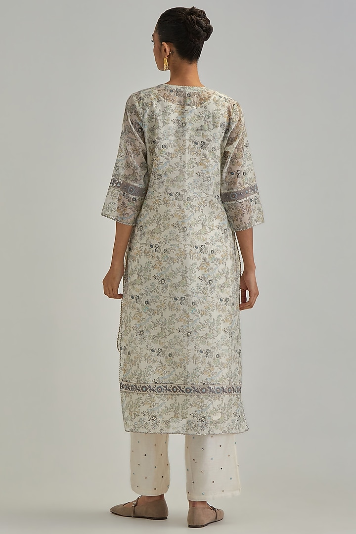 Off-White Silk Chanderi Block Printed & Thread Embroidered Kurta Set by Kora at Pernia's Pop Up Shop