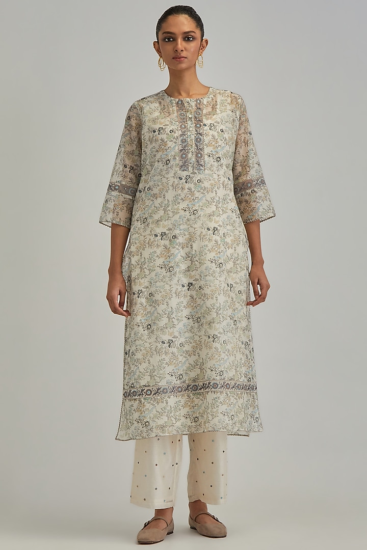 Off-White Silk Chanderi Block Printed & Thread Embroidered Kurta Set by Kora at Pernia's Pop Up Shop