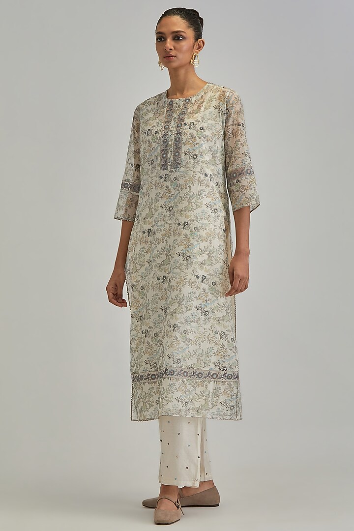 Off-White Silk Chanderi Block Printed & Thread Embroidered Kurta Set by Kora at Pernia's Pop Up Shop
