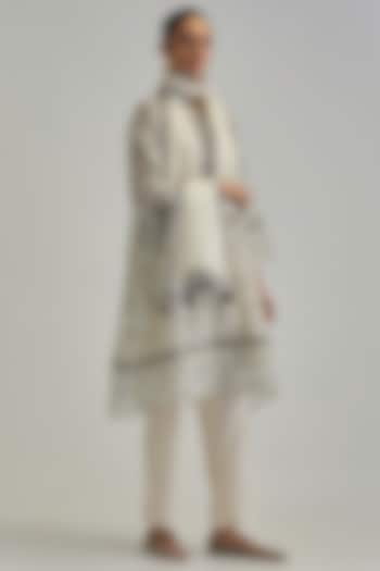 Off-White Silk Chanderi Hand Block Printed A-line Kurta Set by Kora at Pernia's Pop Up Shop