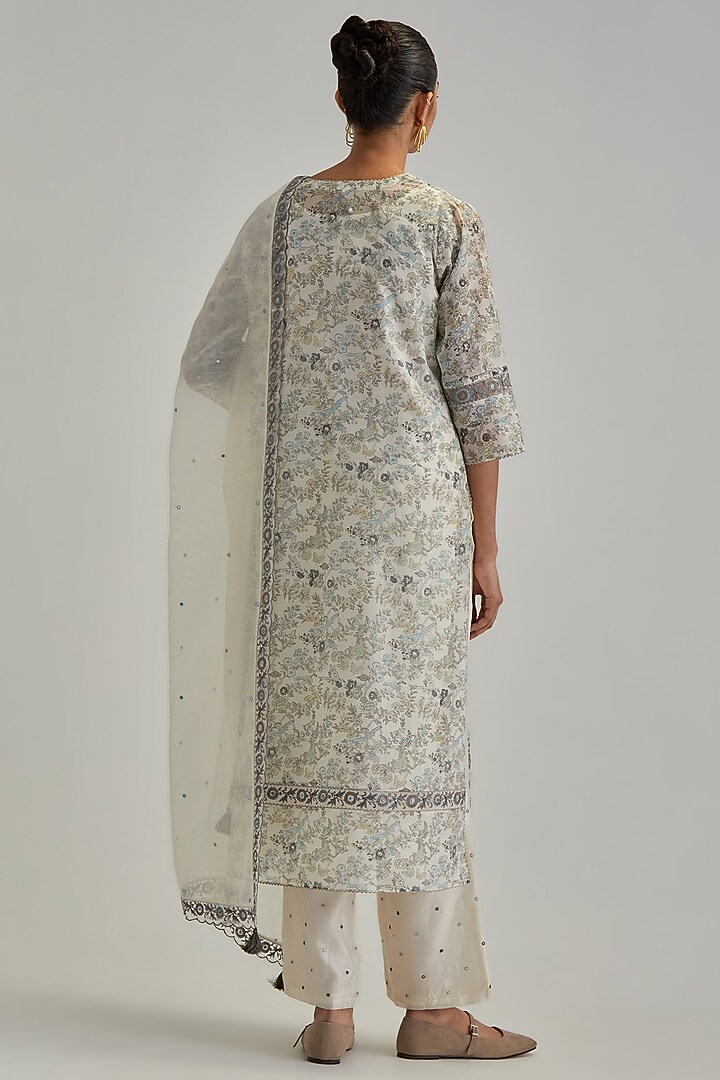 Off-White Silk Chanderi Hand Block Printed Long Kurta Set by Kora at Pernia's Pop Up Shop