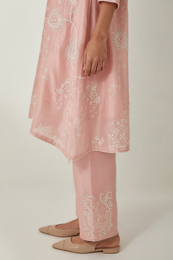 Pink Silk Chanderi Thread Embroidered Kurta Set by Kora at Pernia's Pop Up Shop