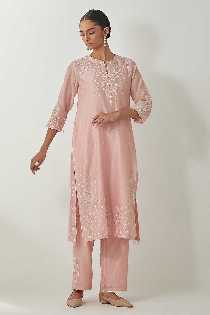 Pink Silk Chanderi Thread Embroidered Kurta Set by Kora at Pernia's Pop Up Shop