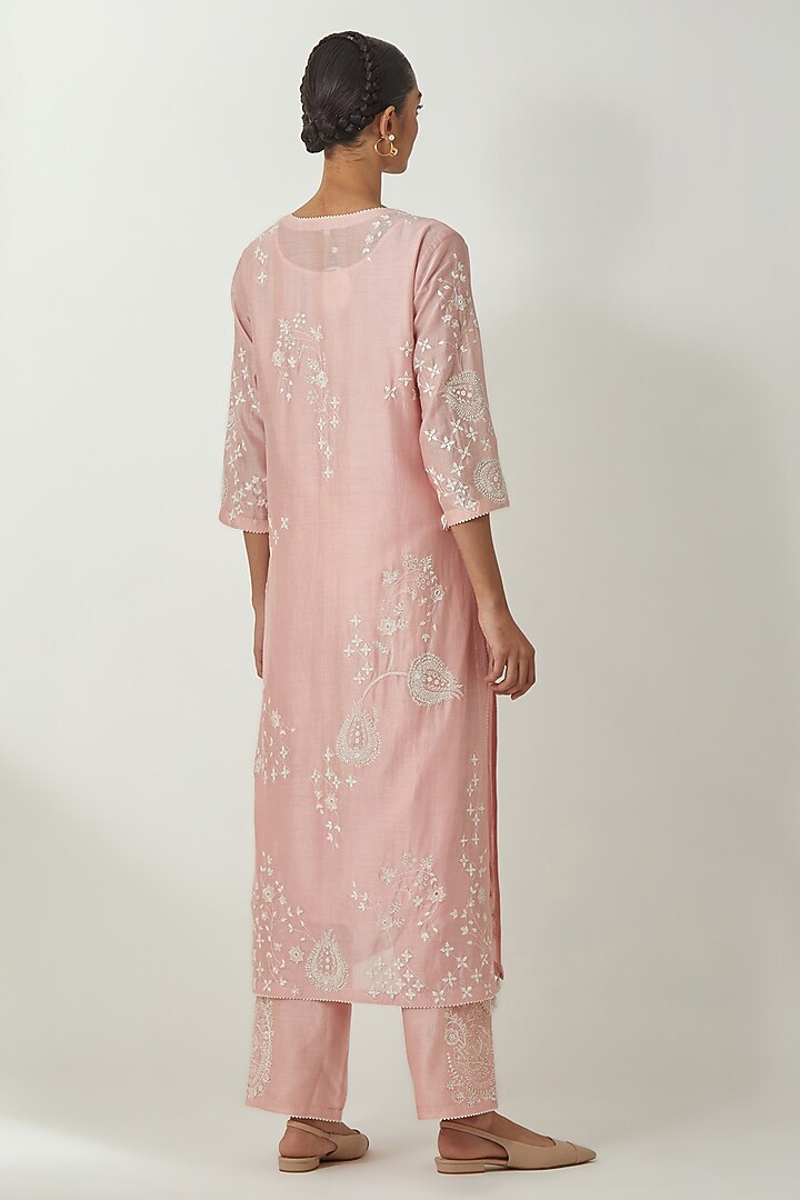 Pink Silk Chanderi Thread Embroidered Kurta Set by Kora at Pernia's Pop Up Shop