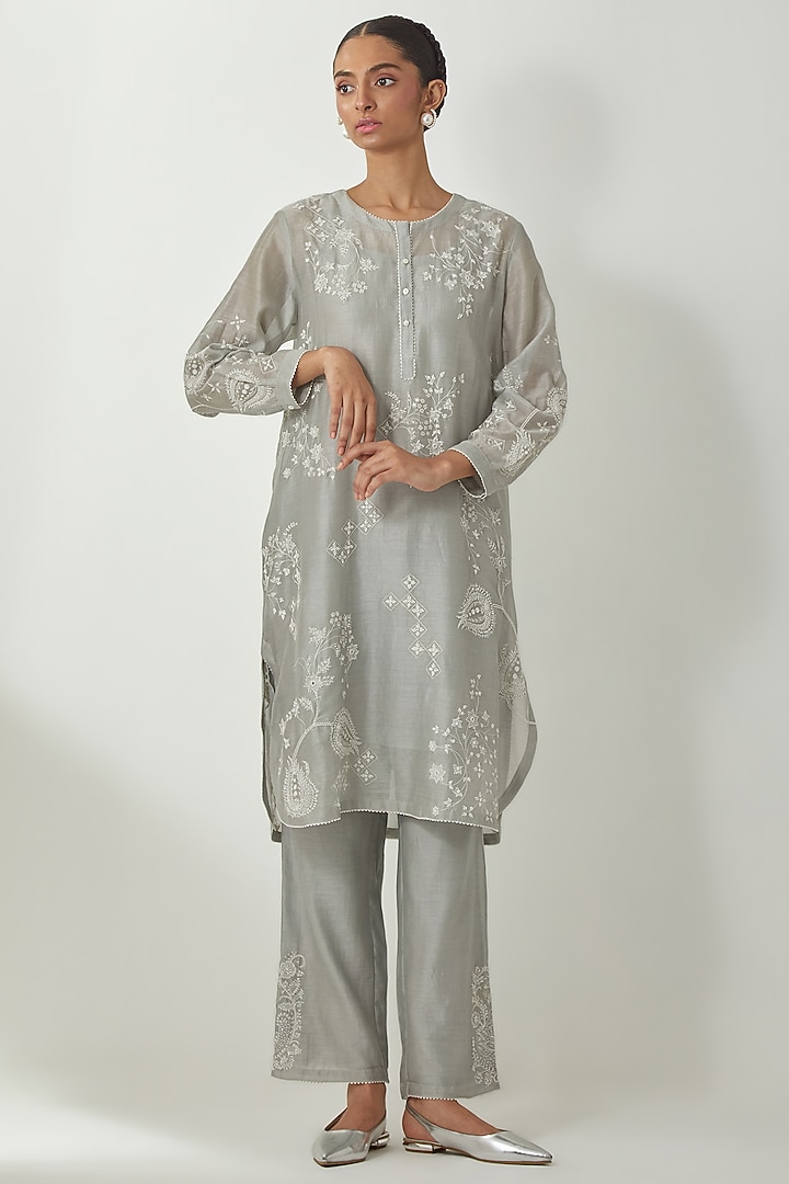 Bluish Grey Silk Chanderi Thread Embroidered Kurta Set by Kora at Pernia's Pop Up Shop
