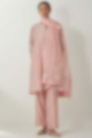 Pink Silk Chanderi Thread Embroidered Kurta Set by Kora at Pernia's Pop Up Shop