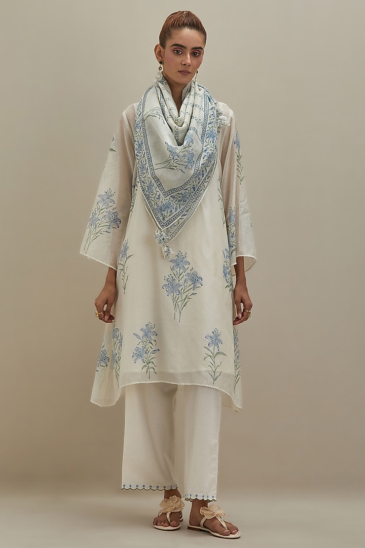 Off-White & Blue Cotton Chanderi Hand Block Printed Kurta Set by Kora at Pernia's Pop Up Shop