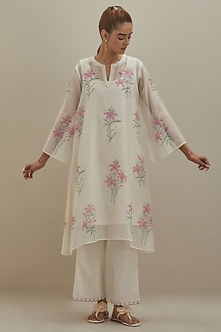 Off-White & Pink Cotton Chanderi Hand Block Printed Kurta by Kora