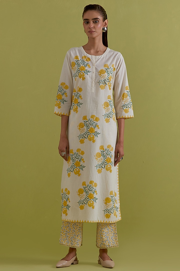 Off-White Cotton Hand-Block Printed Kurta Set by Kora at Pernia's Pop Up Shop