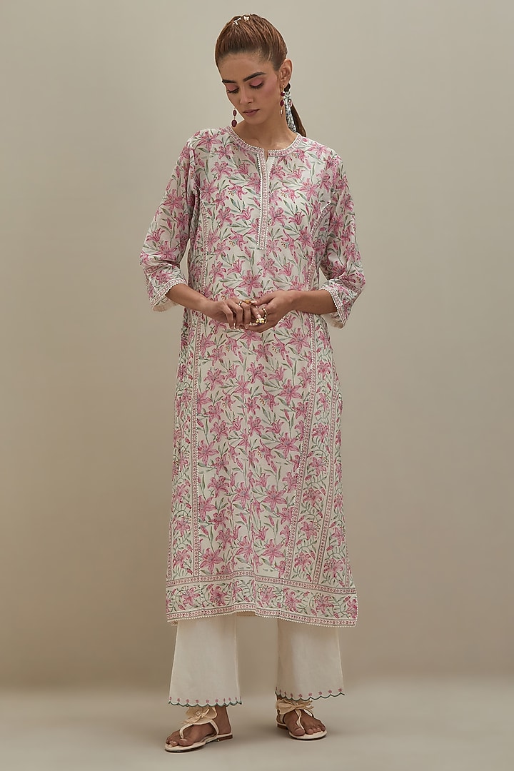Off-White & Pink Cotton Chanderi Hand Block Printed Kurta Set by Kora at Pernia's Pop Up Shop