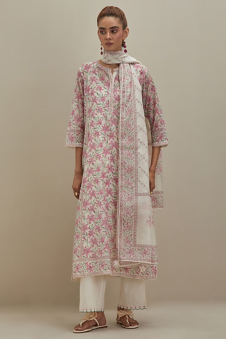 Off-White & Pink Cotton Chanderi Hand Block Printed Kurta Set by Kora at Pernia's Pop Up Shop