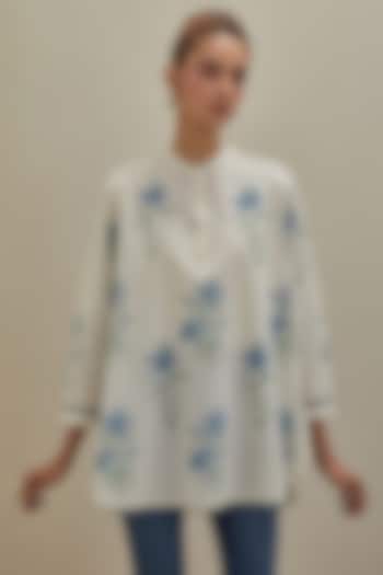 Off-White & Blue Cotton Hand Block Printed Kurta by Kora at Pernia's Pop Up Shop