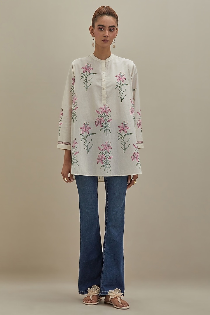 Off-White & Pink Cotton Hand Block Printed Kurta by Kora at Pernia's Pop Up Shop