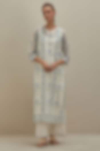 Off-White & Blue Cotton Hand Block Printed Kurta Set by Kora at Pernia's Pop Up Shop