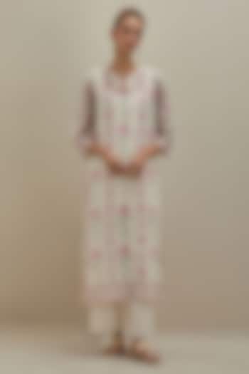 Off-White & Pink Cotton Hand Block Printed Kurta by Kora at Pernia's Pop Up Shop