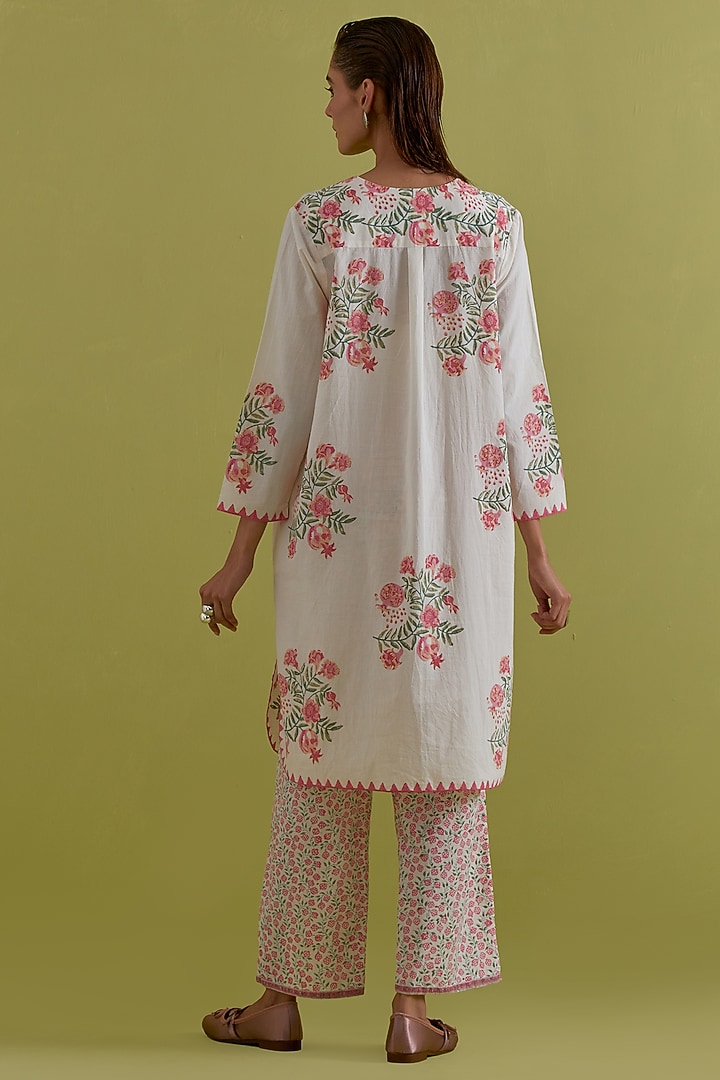 Off-White Cotton Hand-Block Printed Kurta Set by Kora at Pernia's Pop Up Shop