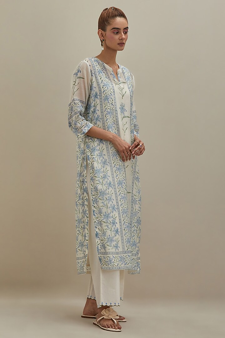 Off-White Cotton Chanderi Floral Hand Block Printed Kurta Set by Kora at Pernia's Pop Up Shop