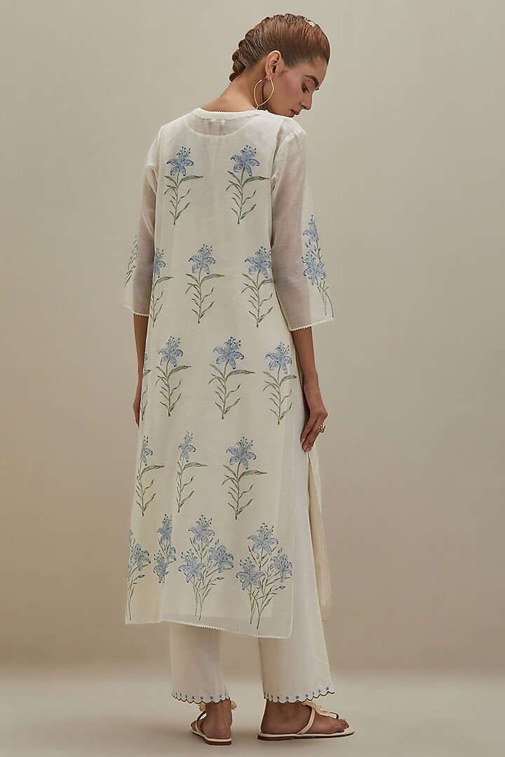 Off-White Cotton Chanderi Floral Hand Block Printed Kurta Set by Kora at Pernia's Pop Up Shop