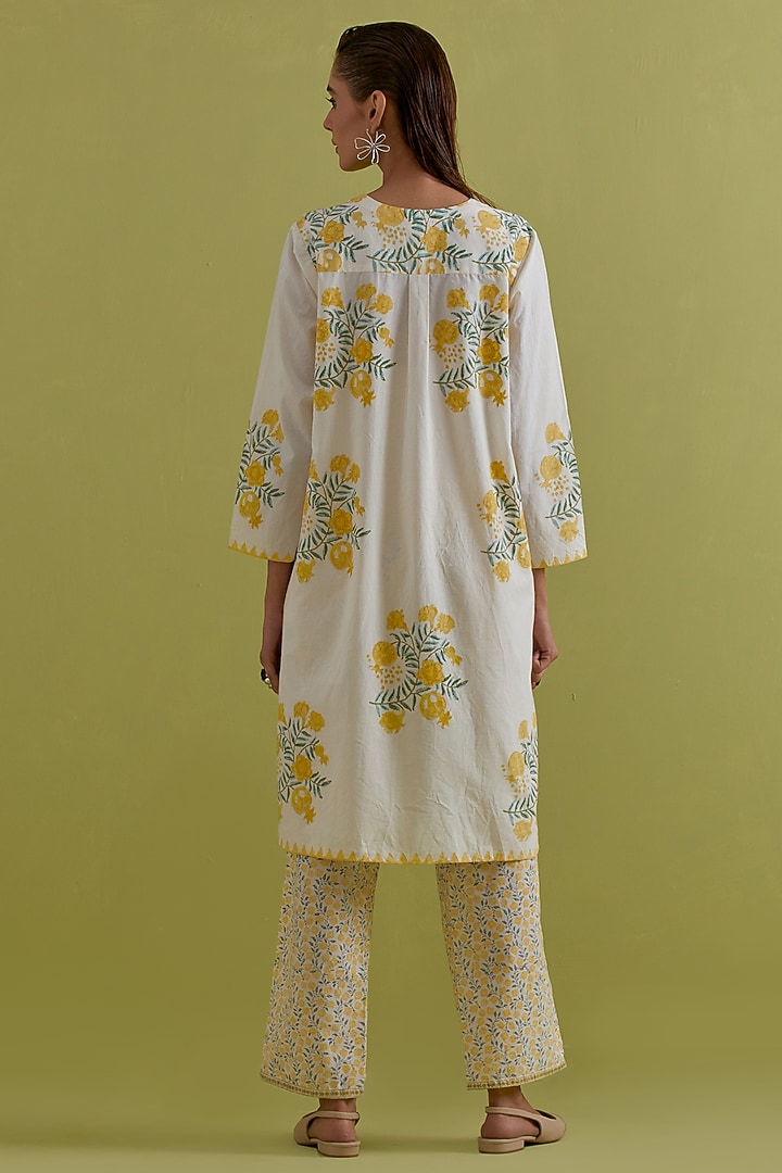 Off-White Cotton Hand-Block Printed Kurta Set by Kora at Pernia's Pop Up Shop