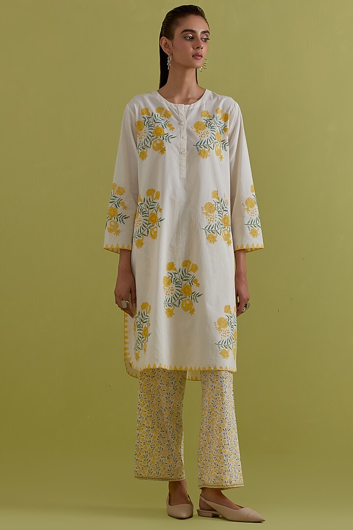 Off-White Cotton Hand-Block Printed Kurta Set by Kora at Pernia's Pop Up Shop