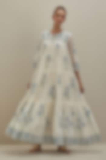 Off-White Cotton Chanderi Floral Hand Block Printed Kurta Set by Kora at Pernia's Pop Up Shop