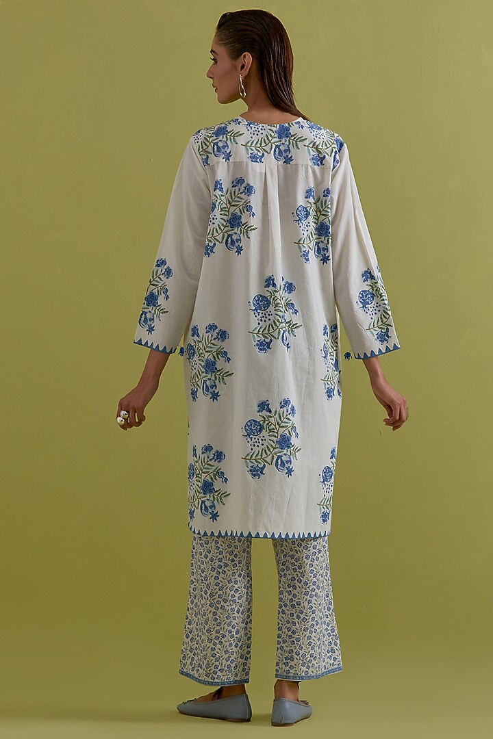 Off-White Cotton Hand-Block Printed Kurta Set by Kora at Pernia's Pop Up Shop