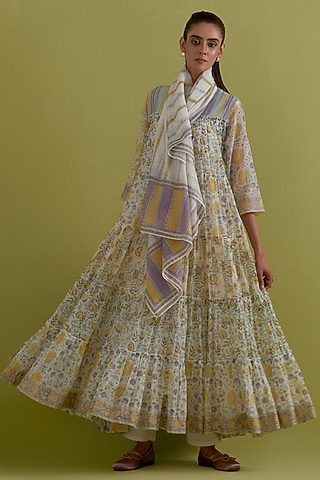 Off-White Cotton Chanderi Hand-Block Printed Kurta Set by Kora
