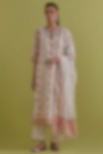 Off-White Cotton Chanderi Hand-Block Printed Kurta Set by Kora at Pernia's Pop Up Shop