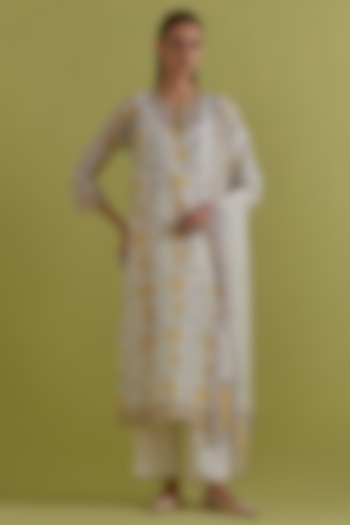 Off-White Cotton Chanderi Hand-Block Printed Kurta Set by Kora at Pernia's Pop Up Shop