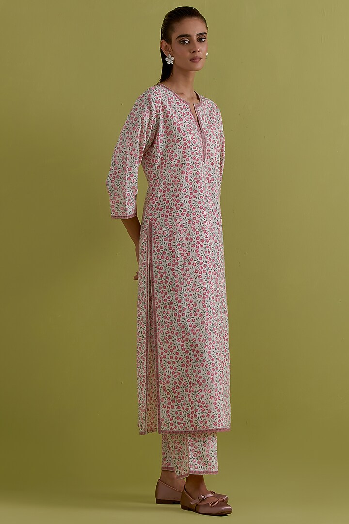 Pink & Green Cotton Chanderi Floral Printed Kurta Set by Kora at Pernia's Pop Up Shop