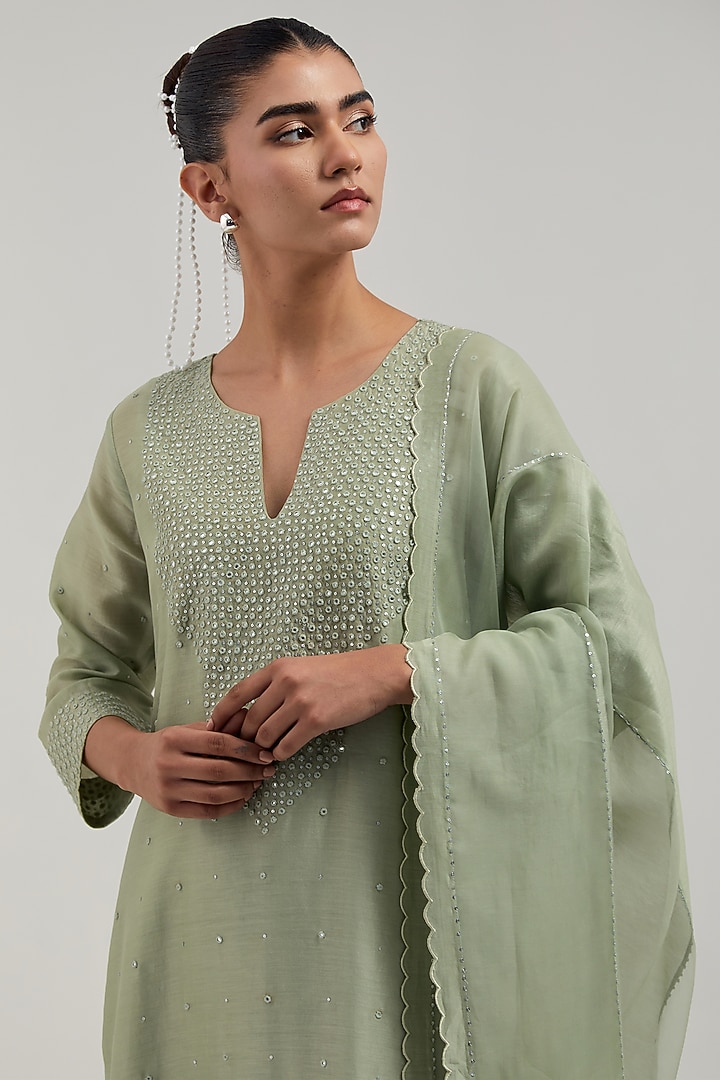 Green Silk Chanderi Mirror Embroidered Kurta Set by Kora at Pernia's Pop Up Shop