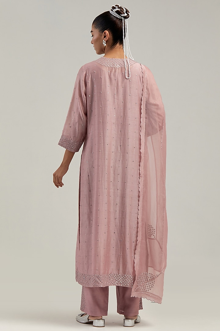 Pink Silk Chanderi Mirror Embroidered Kurta Set by Kora at Pernia's Pop Up Shop
