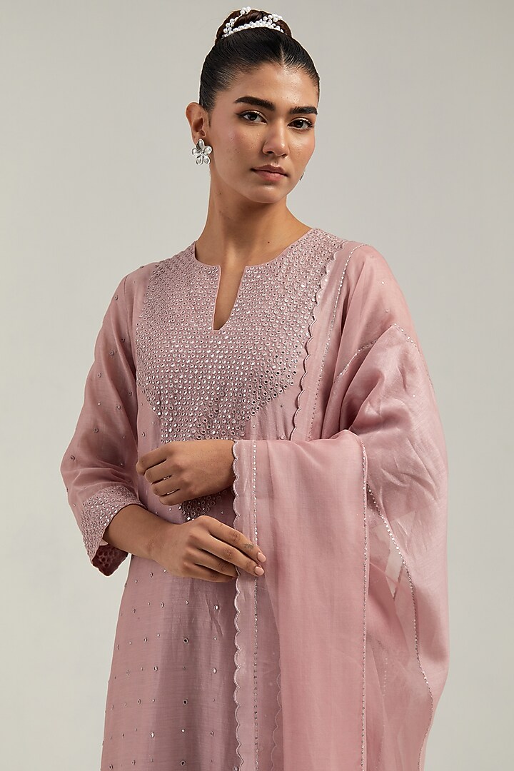 Pink Silk Chanderi Mirror Embroidered Kurta Set by Kora at Pernia's Pop Up Shop