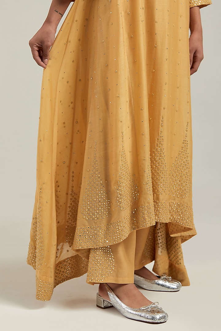 Yellow Silk Chanderi Mirror Embroidered Asymmetric Kurta Set by Kora at Pernia's Pop Up Shop