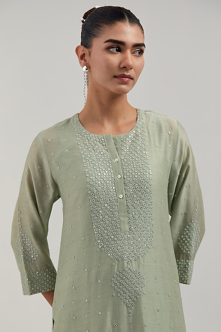 Green Silk Chanderi Mirror Embroidered Straight Kurta Set by Kora at Pernia's Pop Up Shop