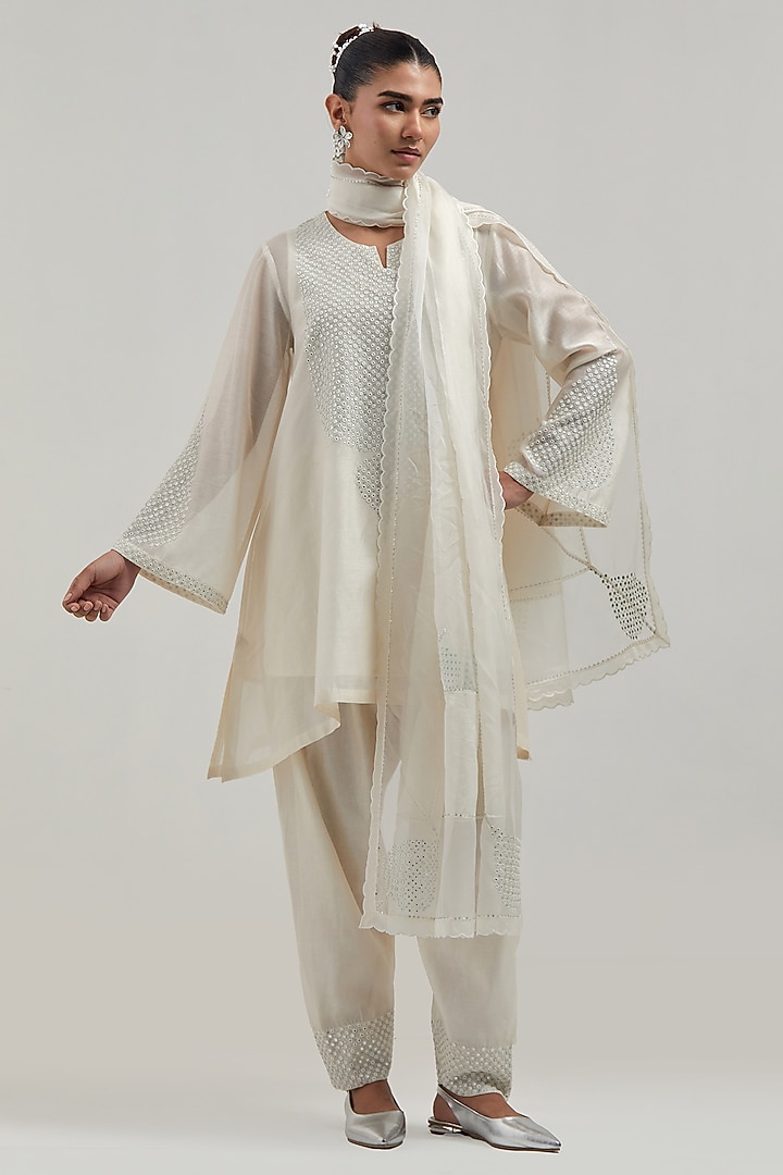 Off-White Silk Chanderi Mirror Embroidered Short A-Line Kurta Set by Kora at Pernia's Pop Up Shop