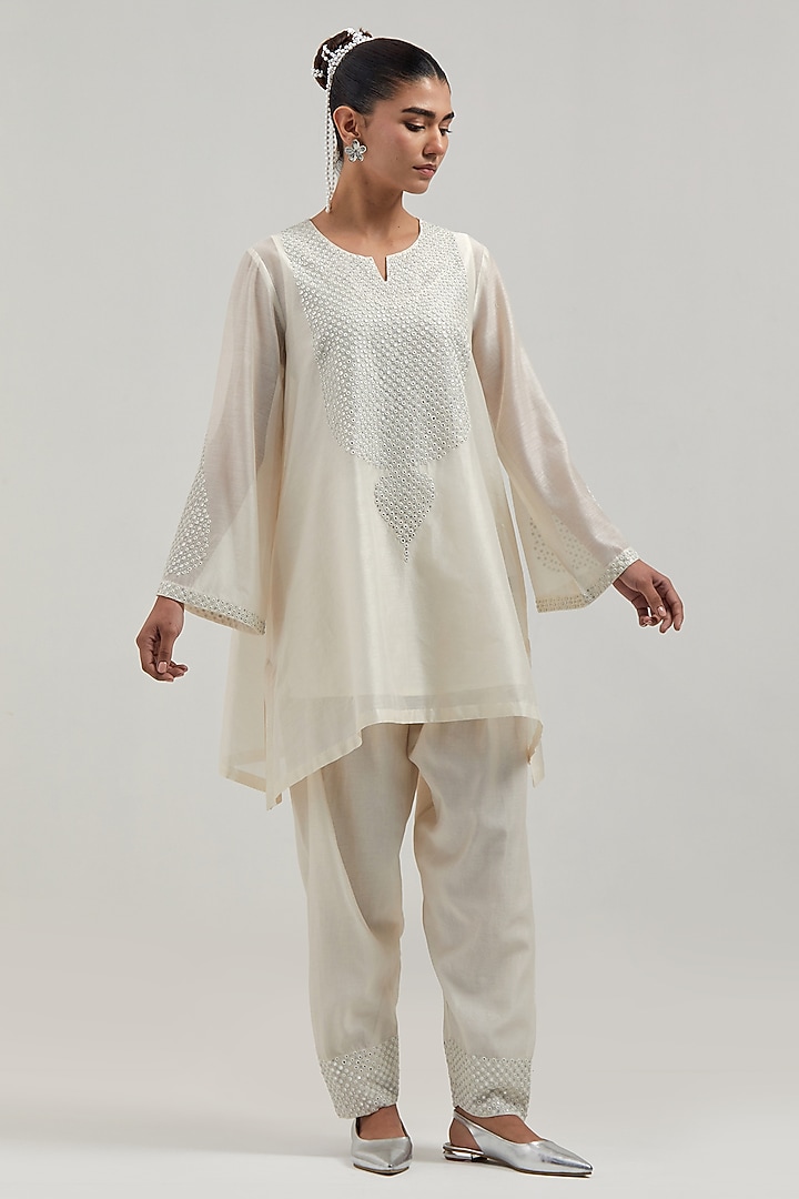 Off-White Silk Chanderi Mirror Embroidered Short A-Line Kurta Set by Kora at Pernia's Pop Up Shop