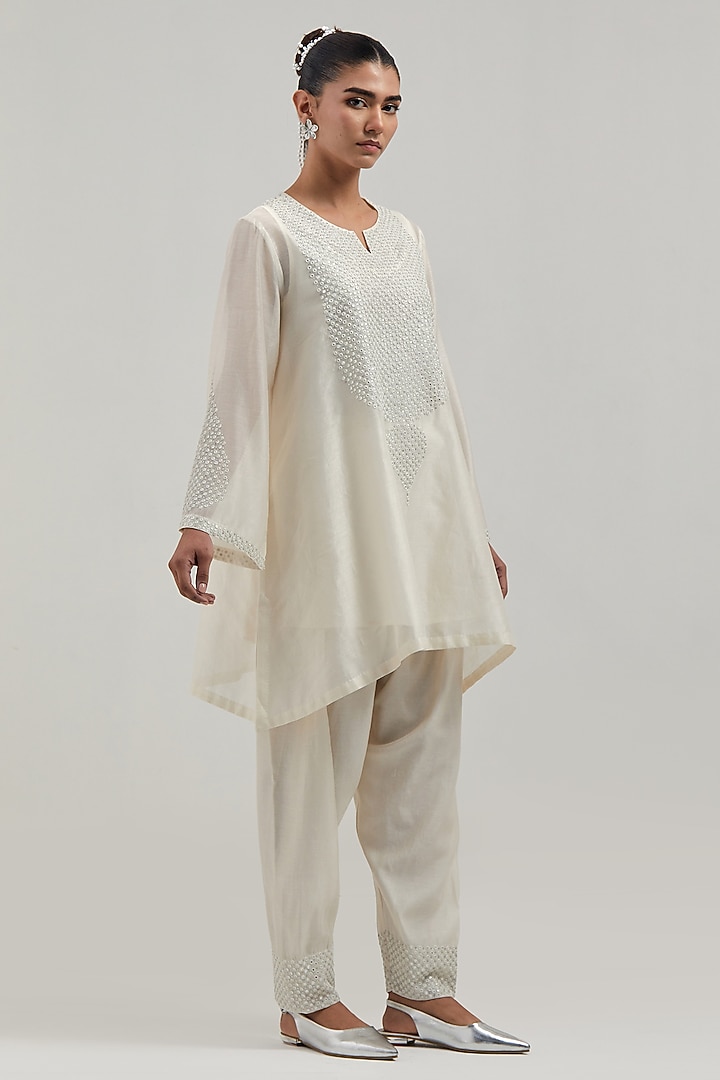 Off-White Silk Chanderi Mirror Embroidered Short A-Line Kurta Set by Kora at Pernia's Pop Up Shop