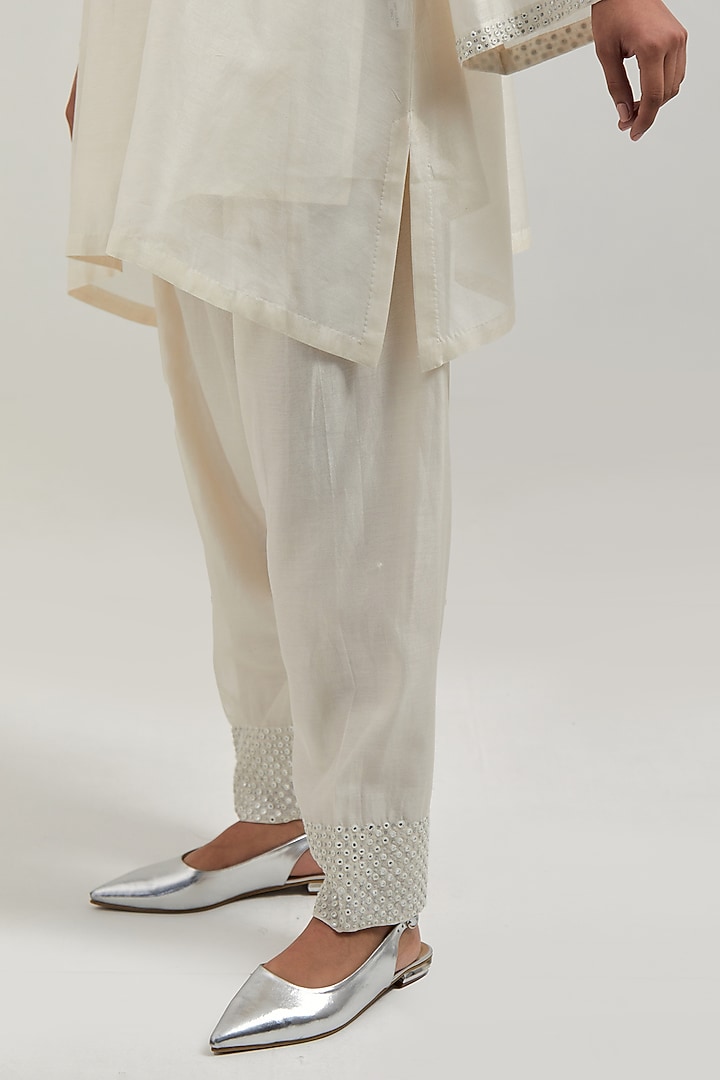 Off-White Silk Chanderi Mirror Embroidered Short A-Line Kurta Set by Kora at Pernia's Pop Up Shop