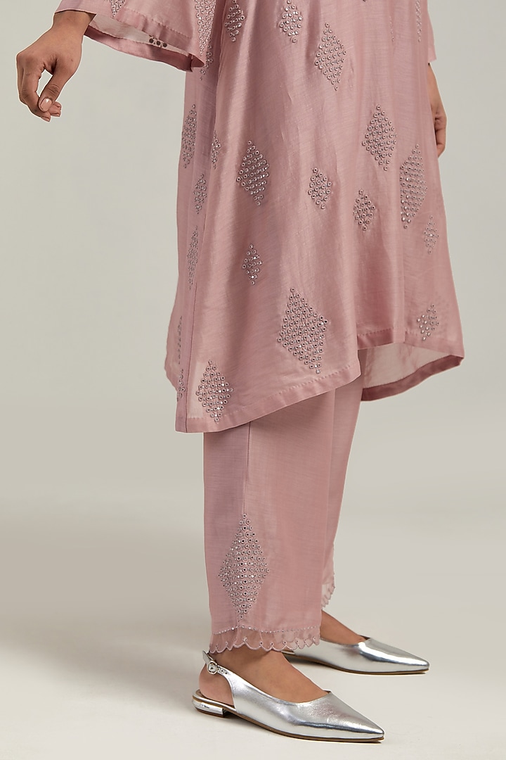 Pink Silk Chanderi Mirror Embroidered Short Kurta Set by Kora at Pernia's Pop Up Shop