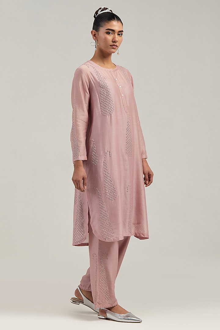 Pink Silk Chanderi Mirror Embroidered Short Kurta Set by Kora at Pernia's Pop Up Shop