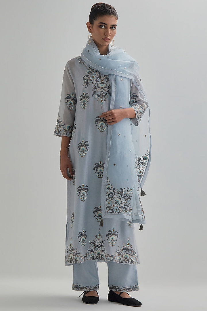 Blue Silk Chanderi Applique Embroidered Straight Kurta Set by Kora at Pernia's Pop Up Shop