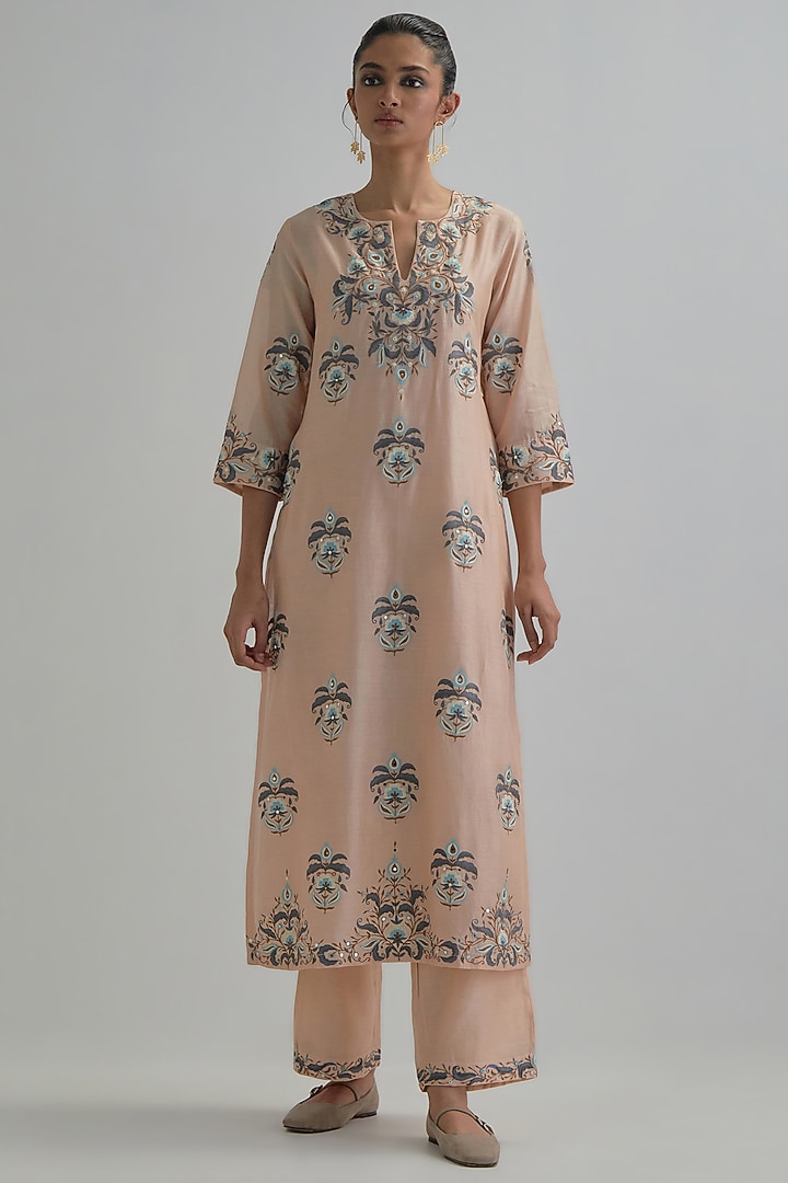 Pink Silk Chanderi Applique Embroidered Straight Kurta Set by Kora at Pernia's Pop Up Shop