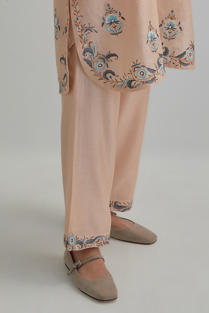 Pink Silk Chanderi Embroidered Short Kurta Set by Kora at Pernia's Pop Up Shop