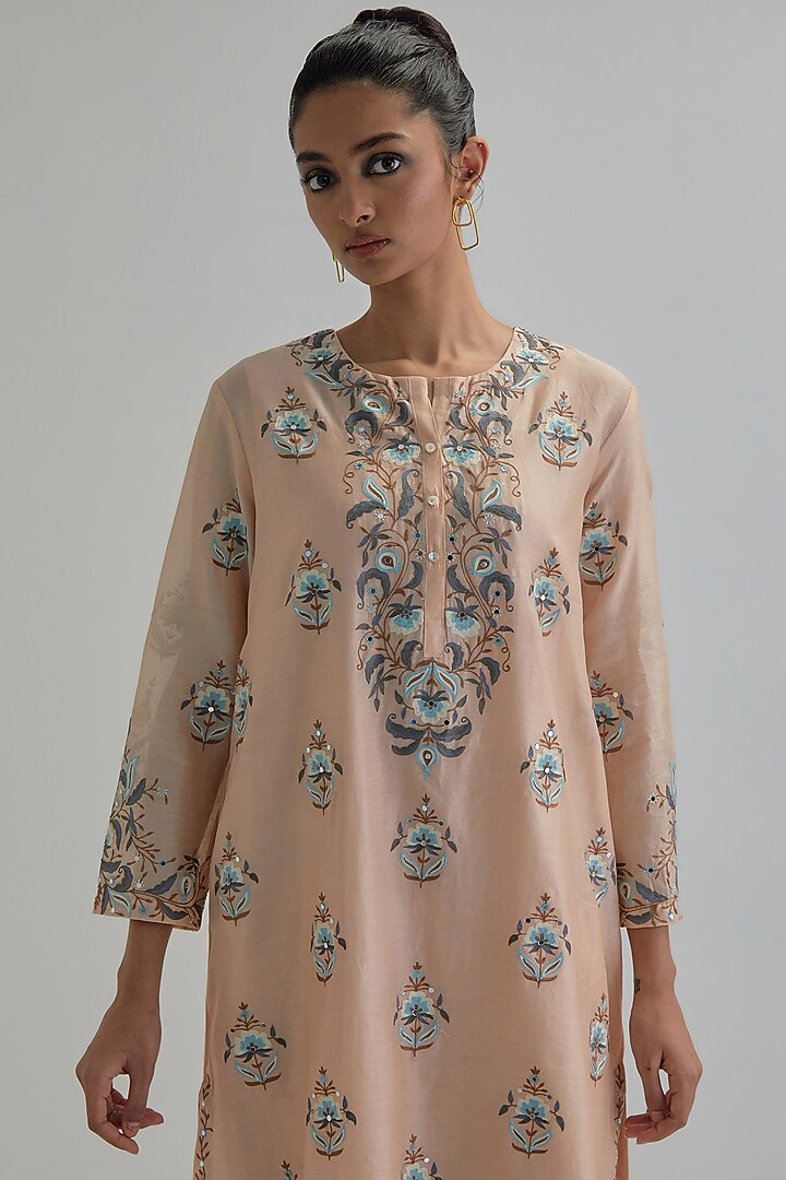 Pink Silk Chanderi Embroidered Short Kurta Set by Kora at Pernia's Pop Up Shop