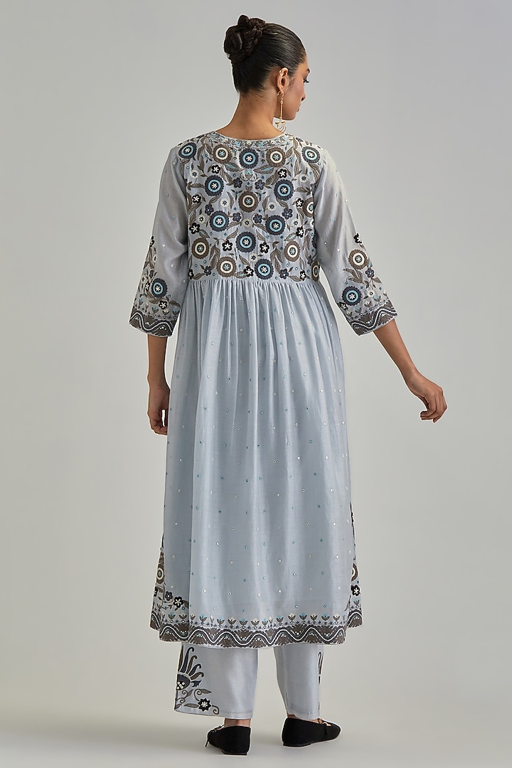 Blue Silk Chanderi Applique Embroidered Gathered Kurta Set by Kora at Pernia's Pop Up Shop