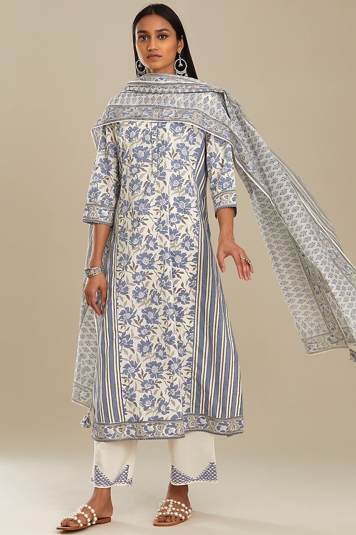 Blue & Off-White Printed Kurta Set by Kora at Pernia's Pop Up Shop
