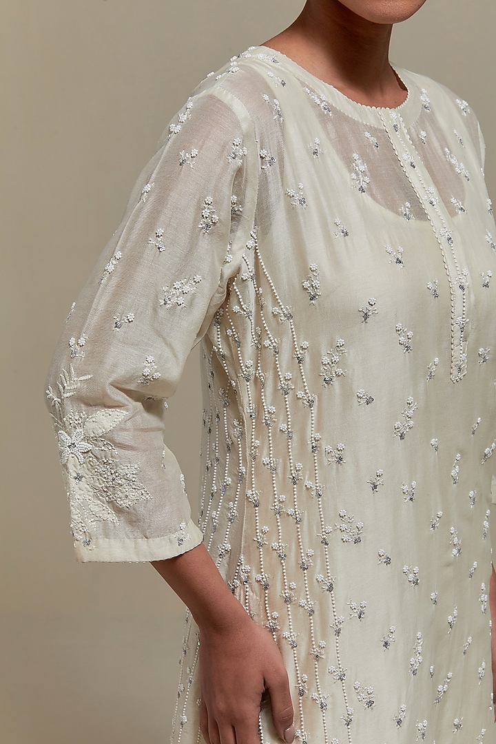 Off-White Cotton Chanderi Sequins Embroidered Straight Kurta Set by Kora at Pernia's Pop Up Shop