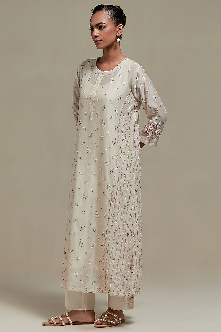 Off-White Cotton Chanderi Sequins Embroidered Straight Kurta Set by Kora at Pernia's Pop Up Shop